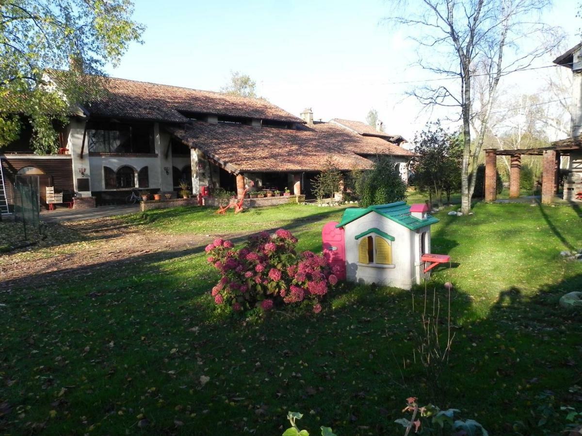 Agriturismo Cascina Poscallone Abbiategrasso Exteriér fotografie