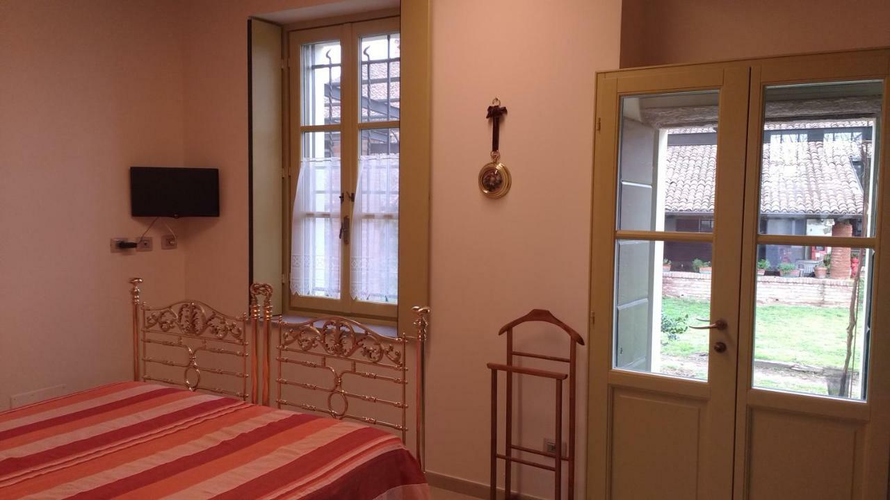 Agriturismo Cascina Poscallone Abbiategrasso Exteriér fotografie